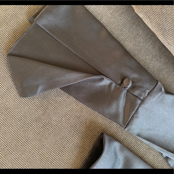 Satin tie-front blouse - Picture 6 of 8